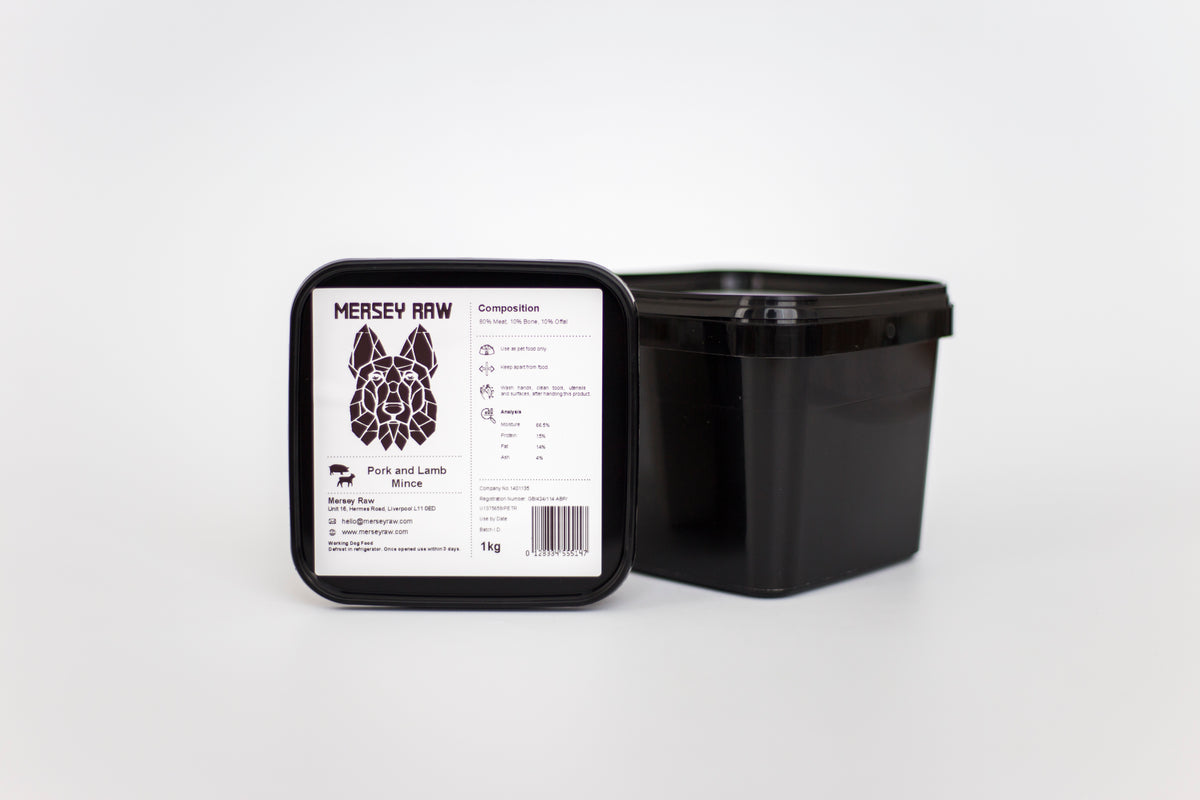 1kg Raw Dog Food Tubs including chicken, beef, venison & more